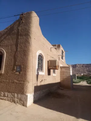 Building for Sale in Hadhramaut Seiyun