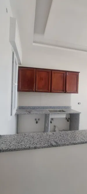 100 m2 2 Bedrooms Apartments for Rent in Tripoli Zanatah
