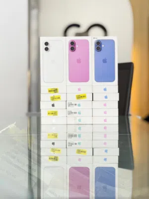 ايفون 16 , ذاكرة 512GB جديد ضمان سنة عرض كمية محدودة مع ملحقات