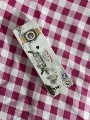 ساعة الكترونيه