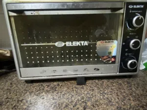 Electric oven