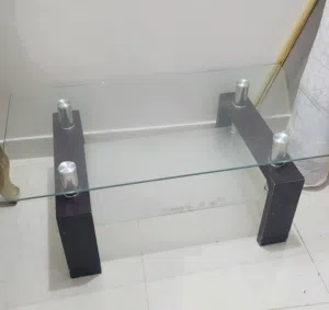 طاوله زجاج