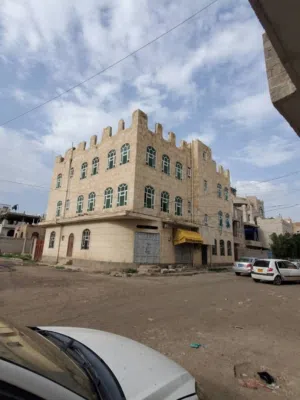 عمارة عرطة العرطات شارعين 12و12متر زفلت