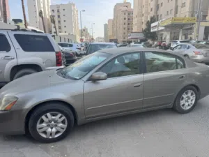 نيسان التيما 2006 للبيع