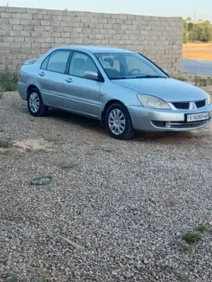 Used Mitsubishi Lancer in Tripoli
