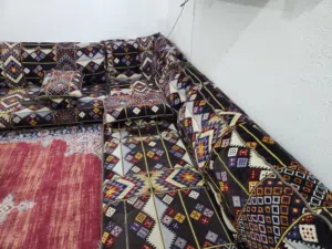 Majlis (10- 12 seater)- مجلس (10-12 مقعدًا)