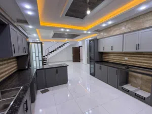 242 m2 3 Bedrooms Apartments for Sale in Irbid Aydoun