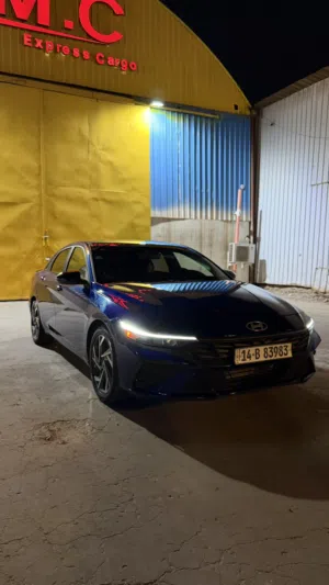 Used Hyundai Elantra in Basra