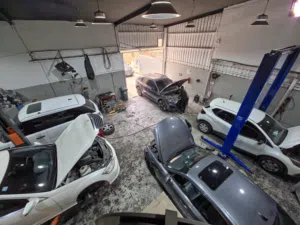 بيع كراج سيارات لعدم التفرغ