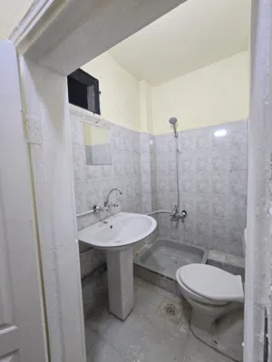 50 m2 2 Bedrooms Apartments for Rent in Zarqa Hay Ma'soom