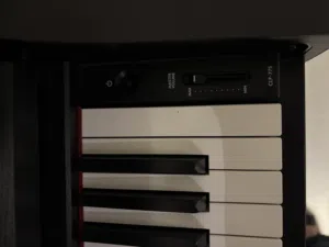 Yamaha Clavinova CLP775