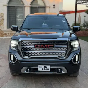 GMC Sierra Denali unlimited  pro  2021 ديزل / كلين كارفاكس