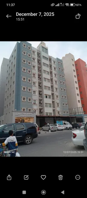 ROOM WITH ATTACHED BATHROOM - FAMILY (25 JUNE AVAILABLE ,HAWALLY BACK SIDE DAR AL SHIFA HOSPITAL