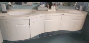 كبت للحمام Toilet ومغسلتين cobourd