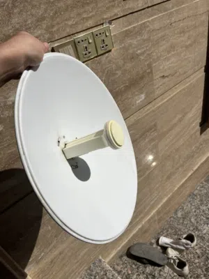 نانو مستعمل قليل مع صحن كامل ملحقاته للبيع  نظيف بدون اي كسر