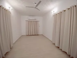 ‏٤ غرف نوم ‏.‏ مفروش جزئياً ‏.‏ شهري‏3