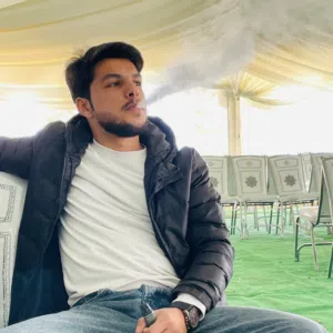 عامر البطوش 