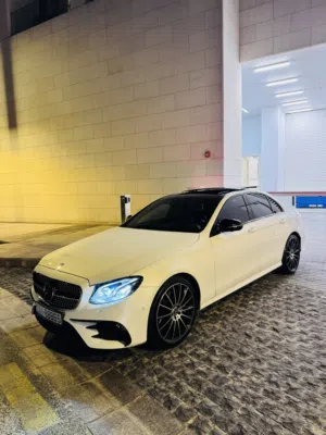 مرسيدس e350 مايلد هايبرد Night package كت AMG مواصفات خاصة 2019 وارد غرغور