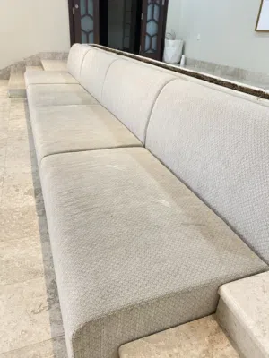 للبيع طقم كنبة مودرن – 4 أقسام