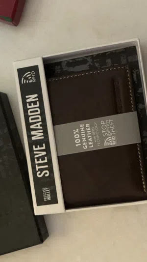 Steve madden mens brown wallet  محفظة رجالي ستيف مادن  جلد طبيعي