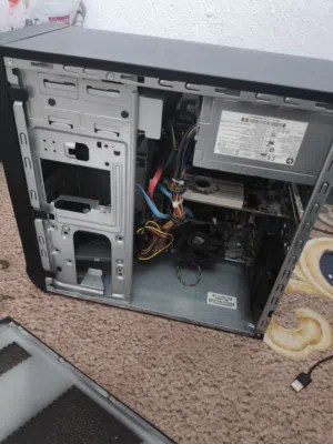 كمبيوتر العاب بسيطه pc
