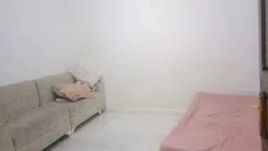 منزل صغير دورين مفصولات للايجار