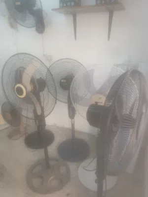مراوح مستعملة ومشكلة ومنوعة