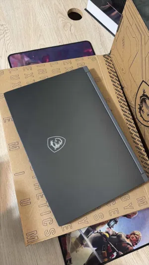 لابتوب msi thin 15 b13uc gaming intle core i7 16gb ram 512gb ssd rtx 3050للبيع