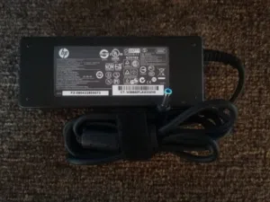 شاحن لابتوب Hp أصلي