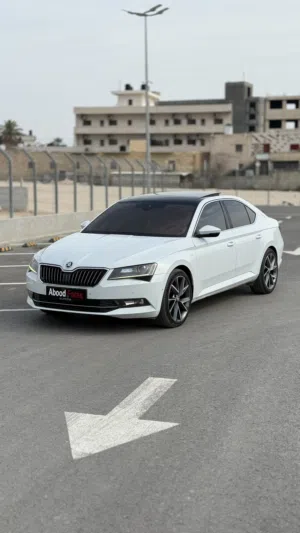 سوبيرب-190-حصان-بانوراما-فل-اضافات-landk