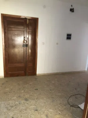 250 m2 4 Bedrooms Apartments for Rent in Tripoli Al Dahra