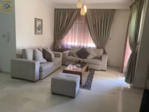 شقة مفروشة مميزة للبيع في دير غبار - قرب دوار الهاشميين طابق ثاني 150م تشطيب سوبر ديلوكس