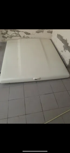 غطاء صندوق خلفي دودج هيمي