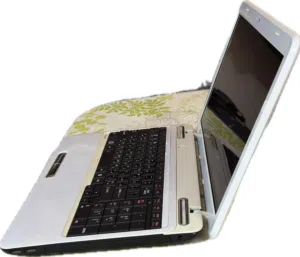 لاب توب TOSHIBA (2011)