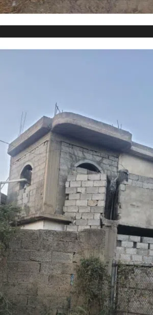 100 m2 5 Bedrooms Townhouse for Sale in Ibb Other