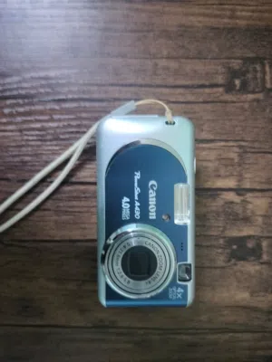 كاميرا Canon PowerShot A510 بحالة نظيفة جداً
