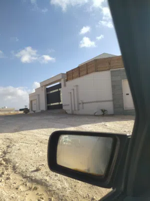 السلام عليكم ورحمة الله وبركاته أرض للبيع منطقة سيلين الخمس ملاحظة من المالك مباشره