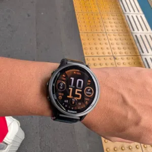 Garmin Forerunner 970 smartwatch ساعة جرمن الذكية فورينير 970