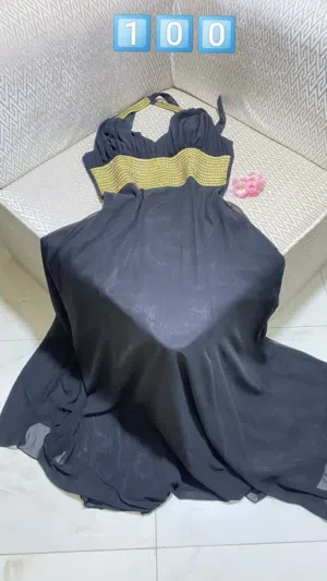 بدلة سهرة و فستان سهرة