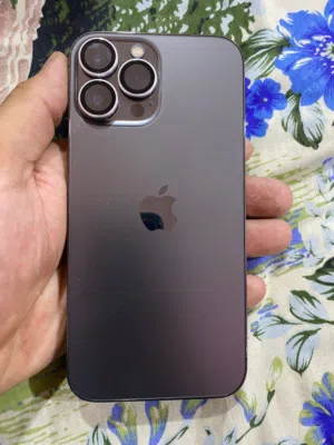 آيفون 13 بروماكس
