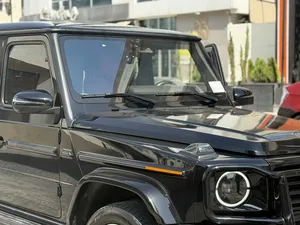 SUV Mercedes Benz in Amman