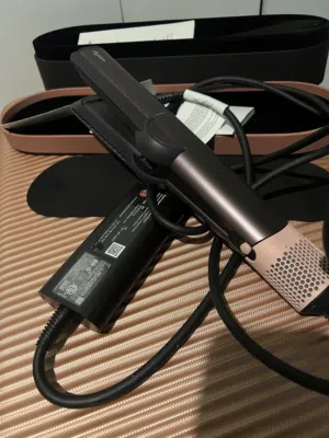 Dyson hair straightener
