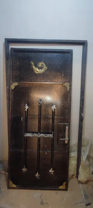 أبواب حديد خارجية للبيع