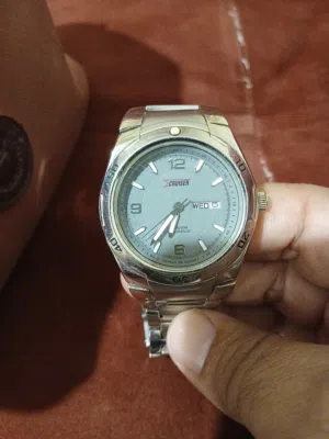 ساعات مستعمله للبيع
