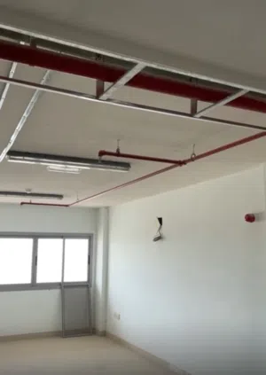 ورشة للايجار بمدينة سندان Shop for Rent in Sandan