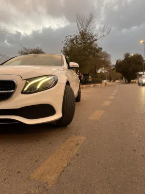 مارسيدس 2018 (E300)