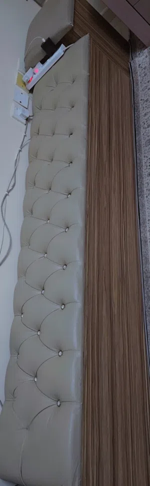 للبيع غرفة نوم
