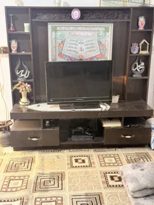 ميز بلازمه مستخدم نضيف مامبي شي