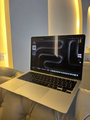 Mac book Air 2020 m1