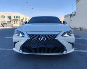 لكزس ES350 خليجي فل اوبشن ممشى 84 الف بحالة وكالة وصبغ الوكالة دفاتر الوكالة محركات وكالة بلكامل
